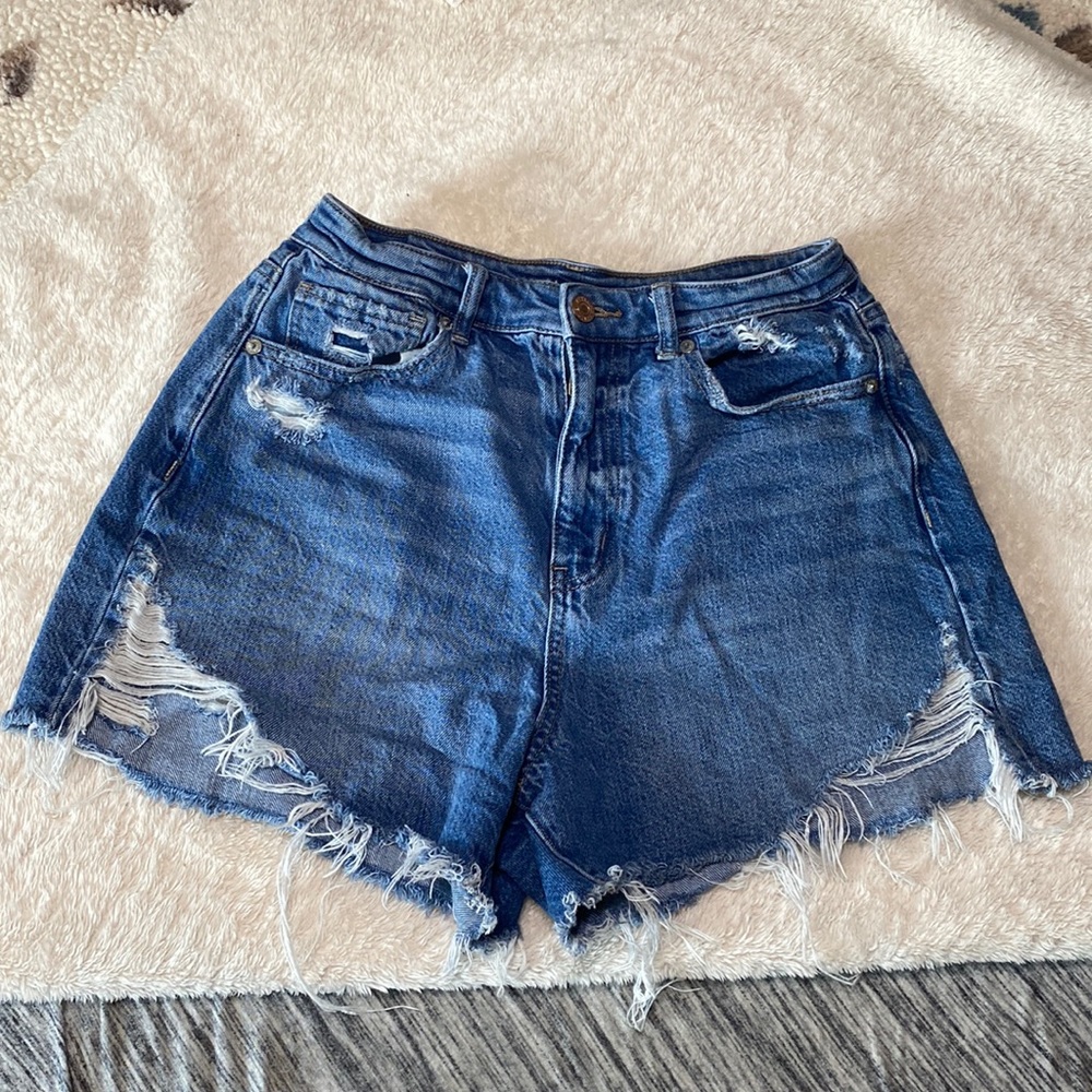 AE Highest Rise Mom Short
